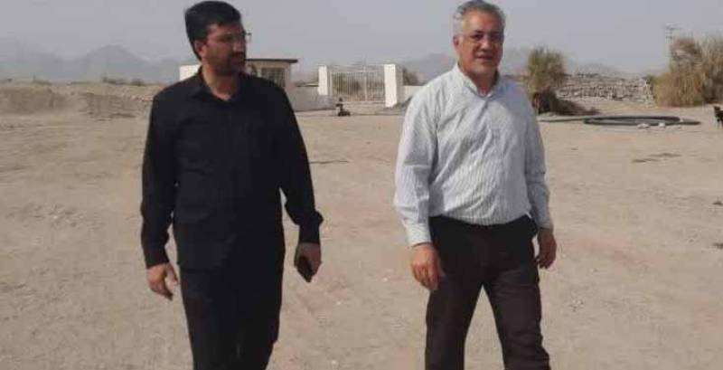 بازدید دکتر اعظمی از سایت و محل احداث کارخانه سیمان عنبرآباد